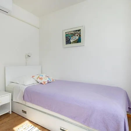 Semesterbostad Anima Maris- Duplex Two Bedroom With Terrace And Sea View