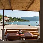 Vikendica Anima Maris- Duplex Two Bedroom With Terrace And Sea View *